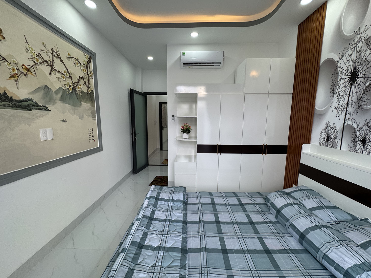 Nhà phố 3 lầu t.kế Tân Cổ Điển, full nội thất cao cấp, hẻm xe hơi khu VIP Lê Lợi-Gần ĐH Công Nghiệp